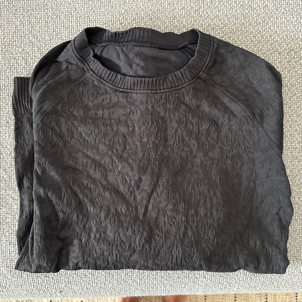 Lululemon black, long sleeve top size 10